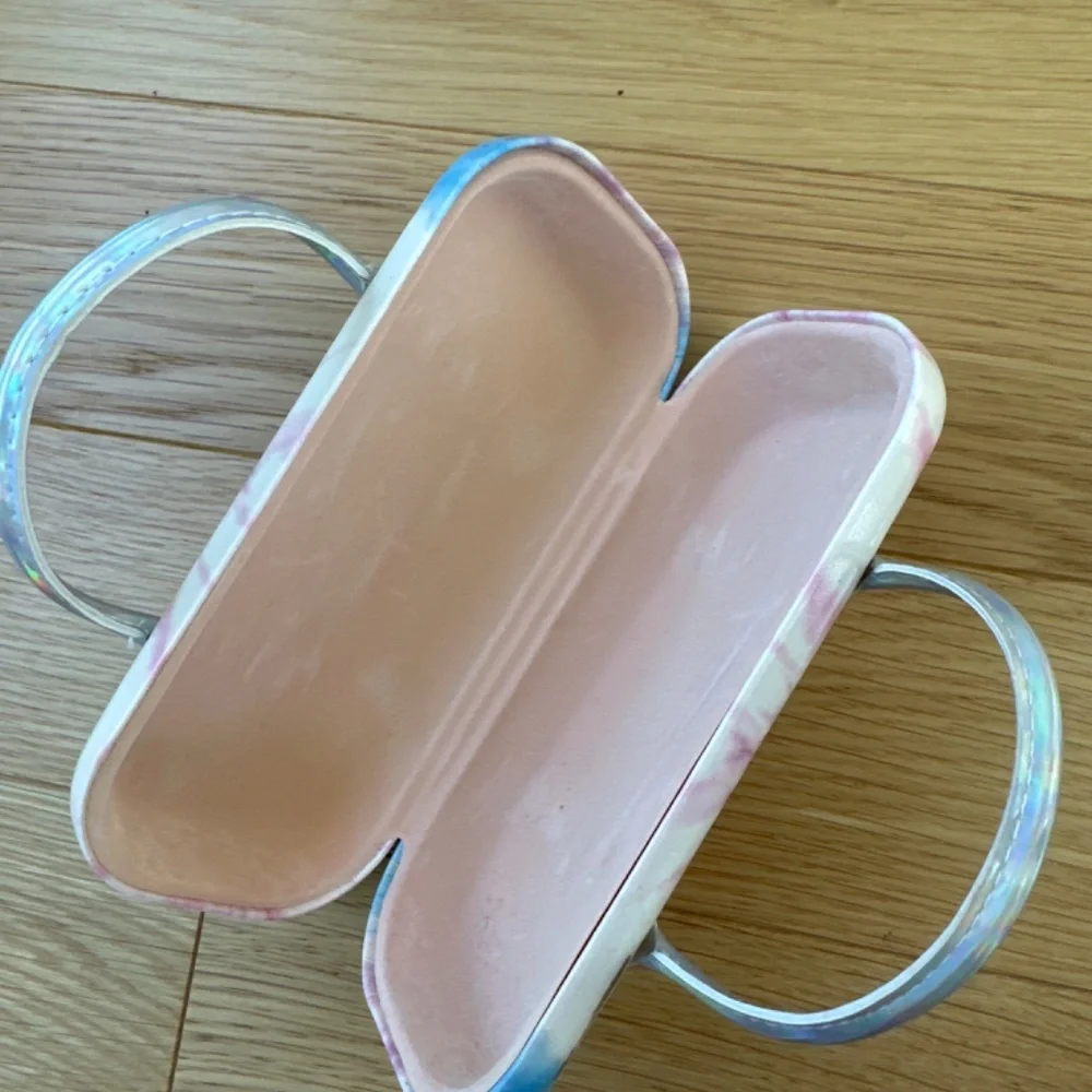 Kids sunglasses